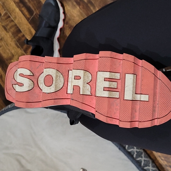 Women's Sorel Sz9 sneakers - Picture 4 of 5
